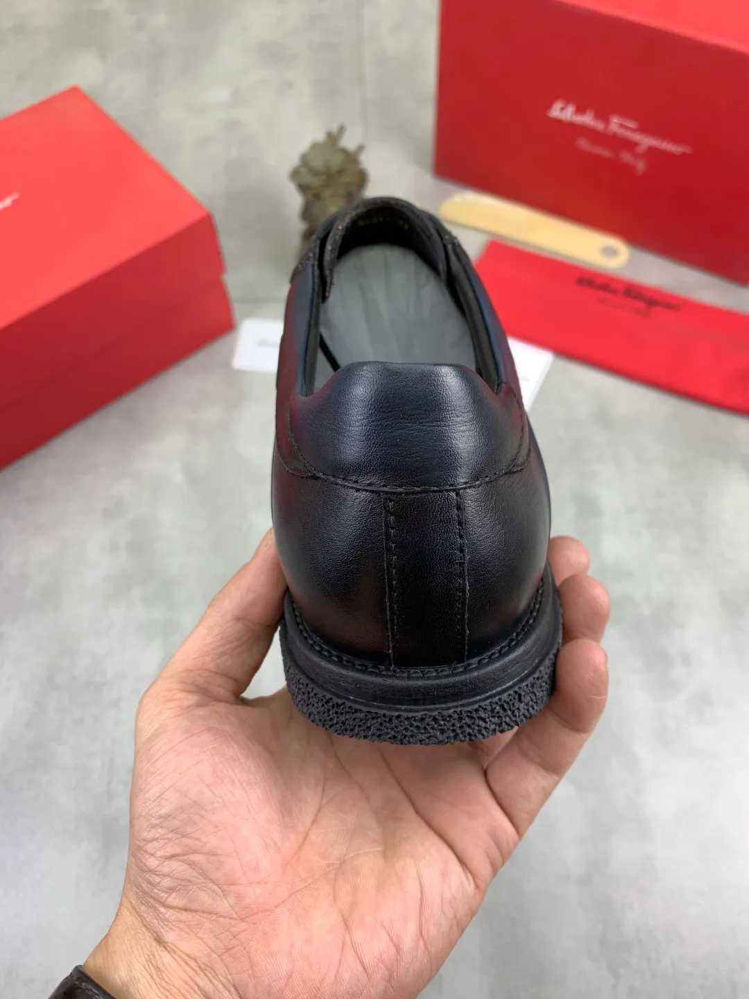 Men's Men's Shoes P560💰[New Style] Water-dyed Niuli 🆘[Salvatore Ferragamo] Ferragamo's latest casual business leather shoes for men! Listed simultaneously! The fabric is made of specially imported original calfskin, the lining is made of imported water-dyed cowhide, and the original combination outsole is absolutely luxurious and leads the fashion trend. Matching code: 39-44 (45 customized) 5️⃣ colors available